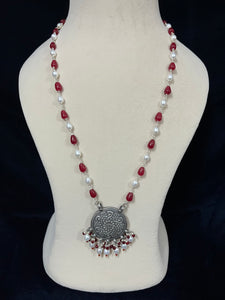 Pearl Drop Red White Necklace