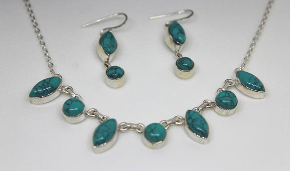 Turquoise lightweight necklace set