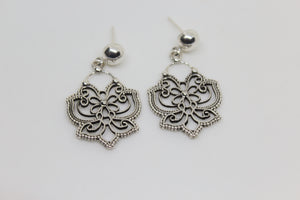 Fine Filigree Flower Earring